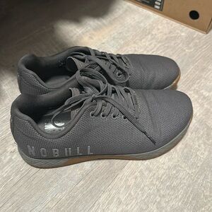 Men’s size 9.5 gray Nobull trainers
